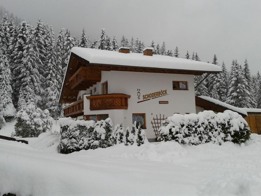 Haus Schoderbock Apartment Sankt Leonhard im Pitztal Bilik gambar