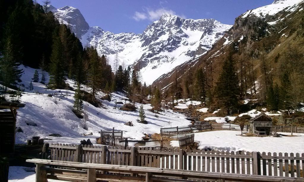 Haus Schoderbock Apartment Sankt Leonhard im Pitztal Luaran gambar