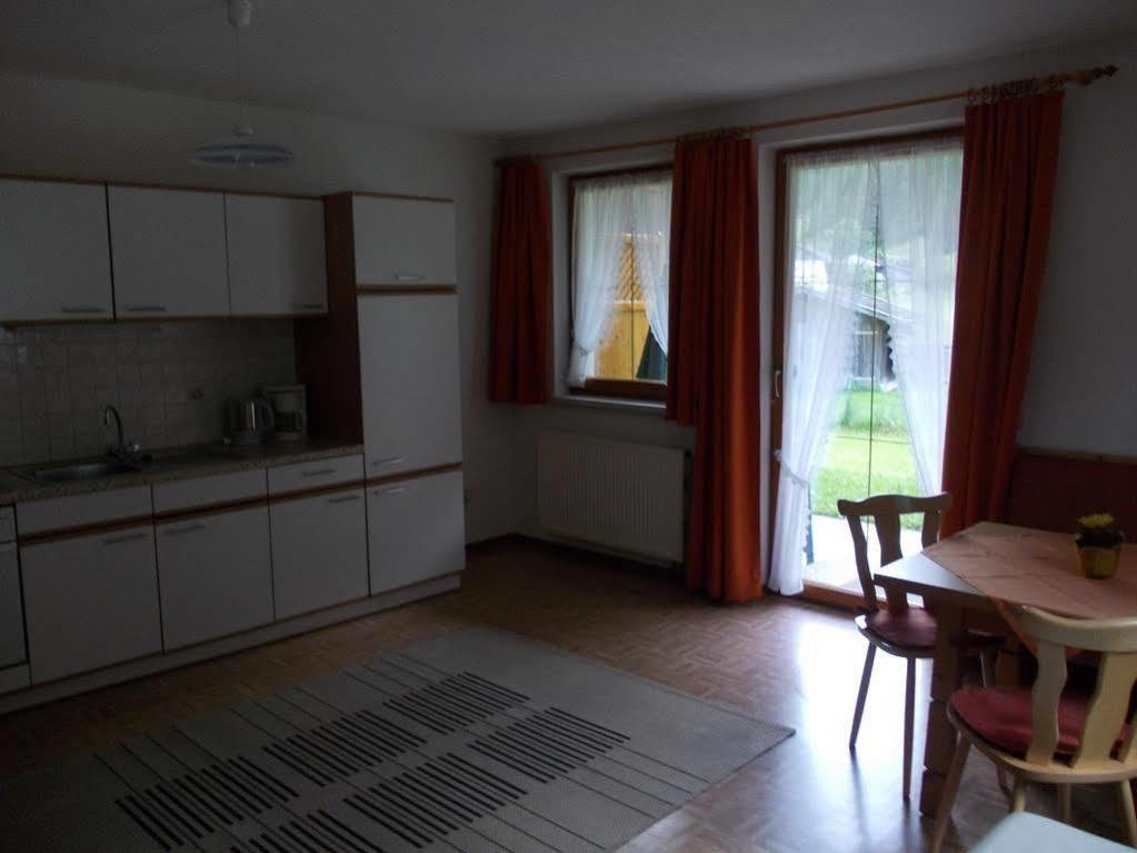 Haus Schoderbock Apartment Sankt Leonhard im Pitztal Luaran gambar