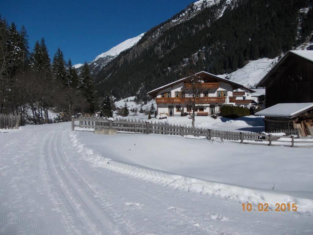 Haus Schoderbock Apartment Sankt Leonhard im Pitztal Luaran gambar