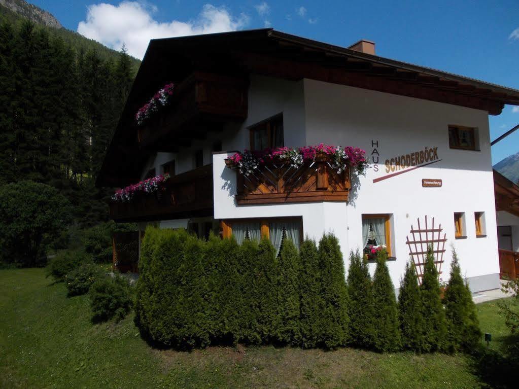 Haus Schoderbock Apartment Sankt Leonhard im Pitztal Luaran gambar