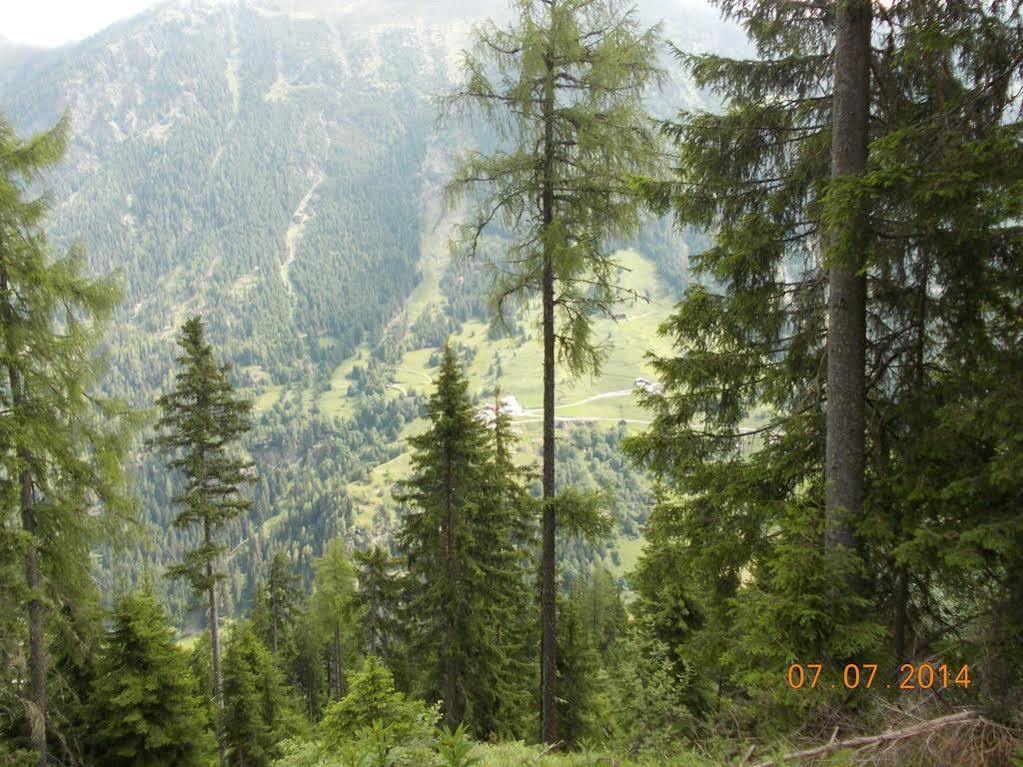 Haus Schoderbock Apartment Sankt Leonhard im Pitztal Luaran gambar